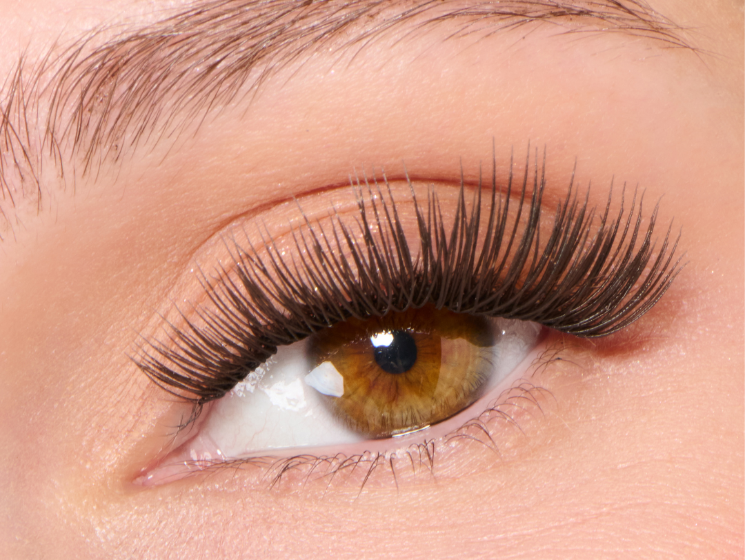 DIY Lashes vs Strip Lashes: Which Style is Better?