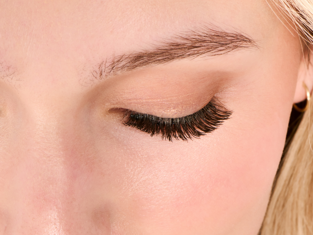 Why Are My Eyelash Extensions Losing Curl?