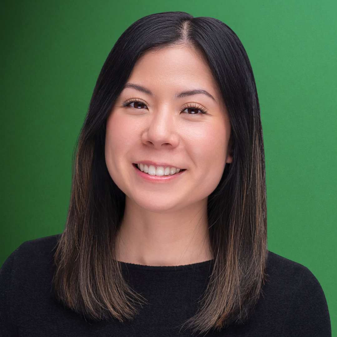 What Are Hybrid Lash Extensions?