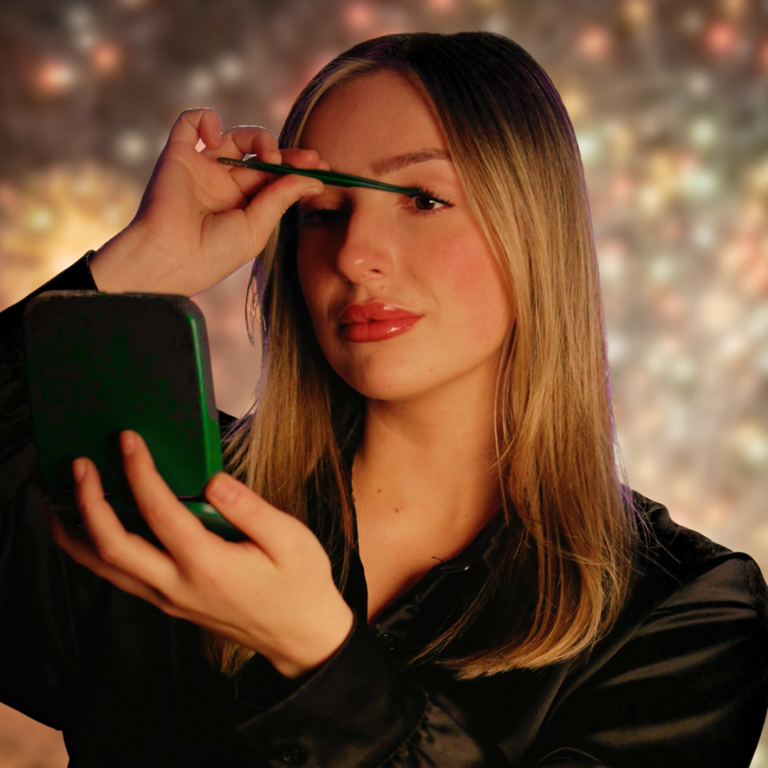 Trending in 2025: Why DIY Lash Extensions Are Taking Over